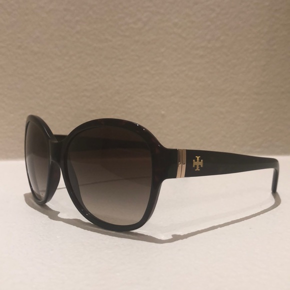 Tory Burch Accessories - New Tory Burch Sunglasses